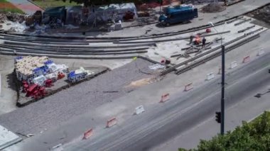 Tramvay rayları onarımı ve bakım hava zaman ayarlı yol inşaatı.