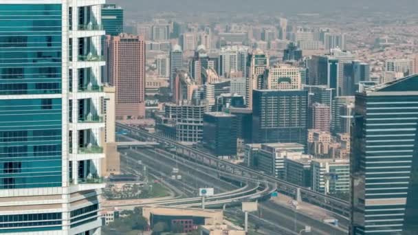 Widok z lotu ptaka w Dubaju pokazujący wysokość al barsha i zieleń obszaru powiatu timelapse — Wideo stockowe