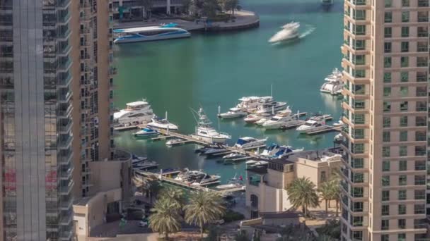 Dubai Marina waterfront with promenade air timelapse, Dubai, OAE. — стокове відео