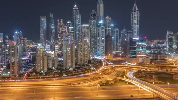 Dubai Marina snelweg kruising spaghetti kruising nacht timelapse — Stockvideo
