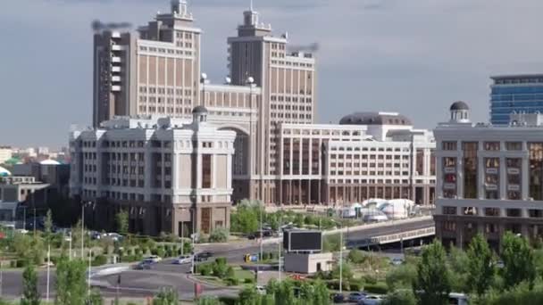 Neue Geschäftsviertel Zeitraffer von Dach in der Hauptstadt von Kasachstan in Astana. — Stockvideo