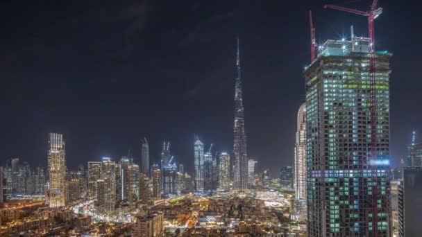 Dubaj Downtown noc timelapse s nejvyšší mrakodrap a další věže — Stock video