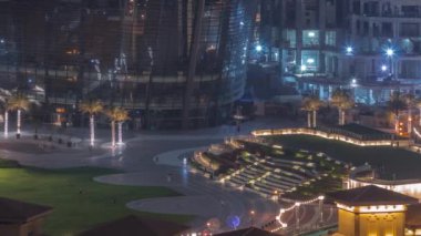 Şehir merkezindeki Dubai şehrinin hava görüntüsü..