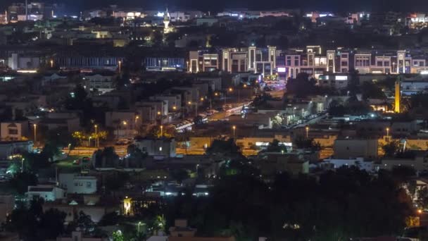 Vista aérea de casas de apartamentos e moradias em Dubai cidade noite timelapse, Emirados Árabes Unidos — Vídeo de Stock