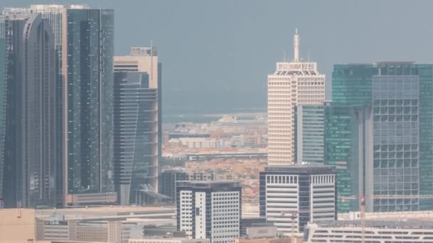 Rader av skyskrapor i finansdistriktet Dubai antenn timelapse. — Stockvideo