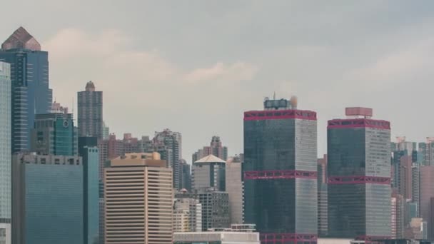 Skyline di Hong Kong al mattino su Victoria Harbour timelapse . — Video Stock