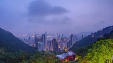 Victoria Zirvesi 'nden Hong Kong' un meşhur manzarası..