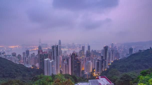 The famous view of Hong Kong from Victoria Peak night to day timelapse. — Stock Video