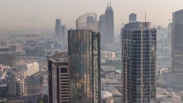 Αεροφωτογραφία της πόλης των μέσων ενημέρωσης και al barsha υψόμετρα περιοχή timelapse από το Ντουμπάι μαρίνα. — Αρχείο Βίντεο