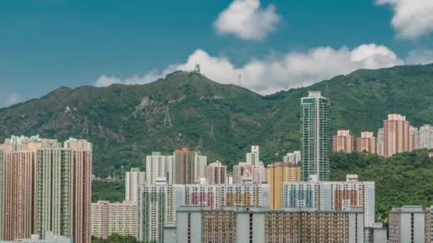 Vue de dessus des bâtiments au jour le jour dans la finance timelapse urbaine, hong kong ville — Video