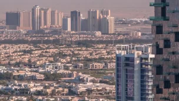 Vista aérea del timelapse del distrito Jumeirah Village Circle — Vídeo de stock