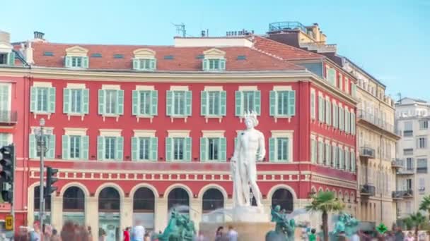 Fontaine La Fontaine du Soleil avec une statue en marbre d'Apollon timelapse. France, Nice — Video