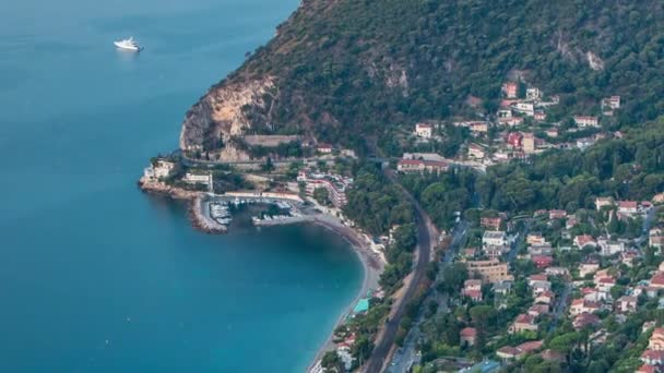 Manhã timelapse vista da costa mediterrânica da cidade de Eze aldeia na Riviera Francesa — Vídeo de Stock