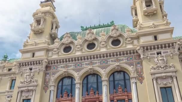 Palacio de estilo barroco del siglo XIX del Casino Monte Carlo en Mónaco timelapse hyperlapse — Vídeo de stock