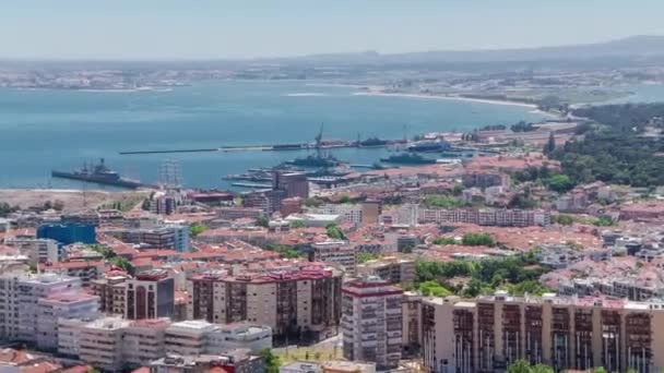 Lisboa na margem do rio Tejo, centro de Portugal timelapse — Vídeo de Stock