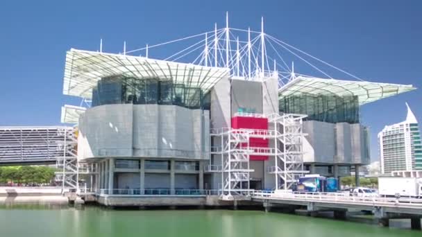 Lisbon Oceanarium timelapse hyperlapse, Parque das Nacoes, Portugália — Stock videók
