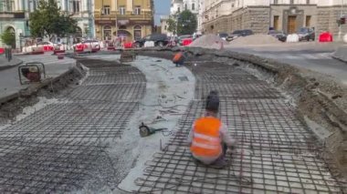 İşçi koruyucu maske takviye şehir timelapse tramvay parça için kaynak ile