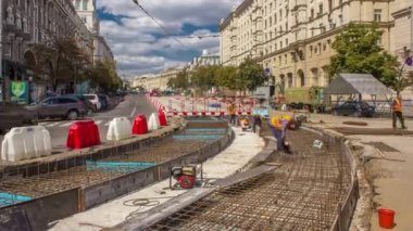 İşçi koruyucu maske takviye şehir timelapse tramvay parça için kaynak ile
