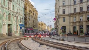 İşçi koruyucu maske takviye şehir timelapse tramvay parça için kaynak ile