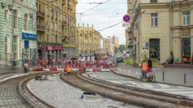 İşçi koruyucu maske takviye şehir timelapse tramvay parça için kaynak ile
