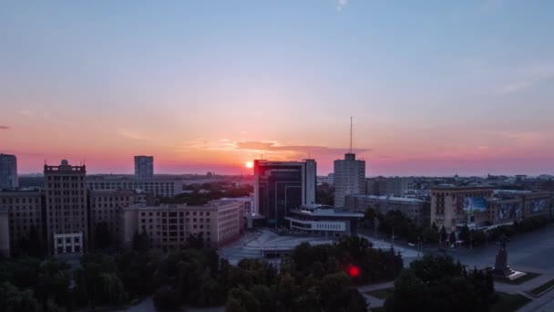 Kharkiv staden från ovan på sunrise timelapse. Ukraina. — Stockvideo