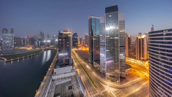 Городской Пейзаж Небоскребов Дубайском Бизнес Заливе Воздушным Каналом Воды Ночь — стоковое фото