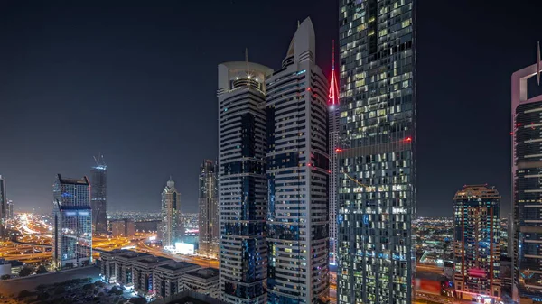 Panorama Leteckým Výhledem Dubajskou Mezinárodní Finanční Čtvrť Mnoha Osvětlenými Mrakodrapy — Stock fotografie