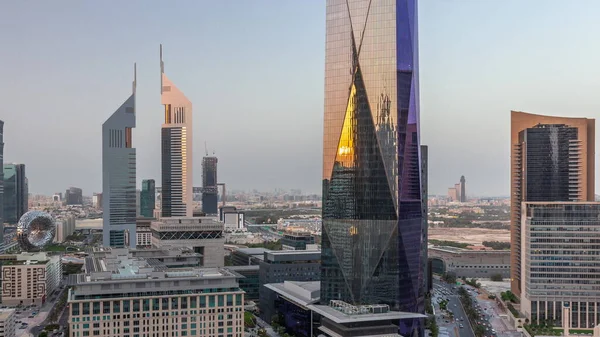 Légi Kilátás Dubai Nemzetközi Pénzügyi Körzet Sok Felhőkarcolók Nap Mint — Stock Fotó