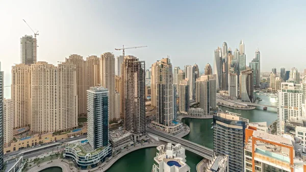 Panorama Mit Verschiedenen Wolkenkratzern Höchsten Wohnblock Der Dubai Marina Zeitraffer — Stockfoto
