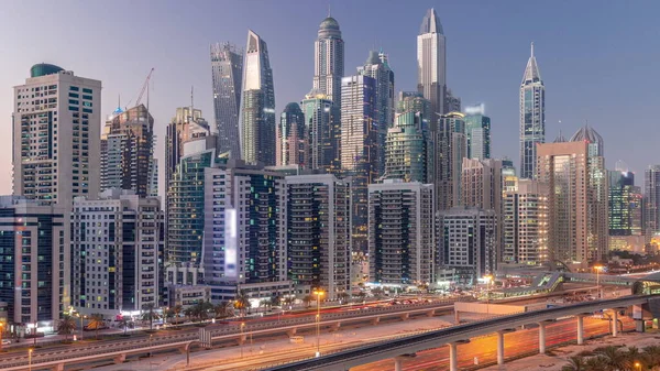 Dubai Marina Bloque Más Alto Rascacielos Día Noche Timelapse Transición —  Fotos de Stock