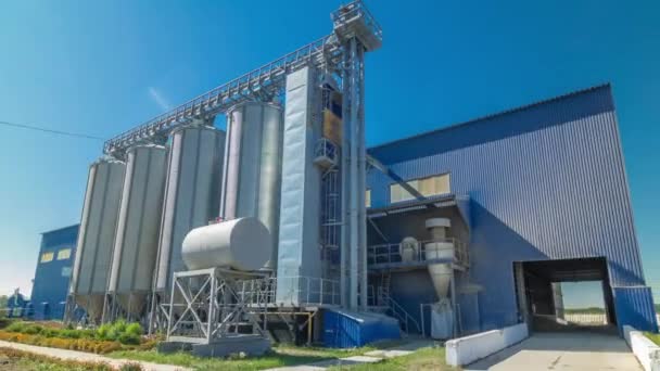 Modern large granary timelapse hyperlapse. Large metal silos. — Stock Video