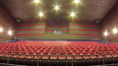 izleyiciler film tiyatro timelapse adlı sinema filmi izle