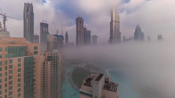 Vista Aérea Ciudad Dubai Temprano Mañana Durante Timelapse Niebla Salida —  Fotos de Stock