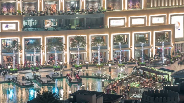 Shopping Mall Illuminated Exterior Caffees Reastaurants Night Timelapse Dubai United — Stock Photo, Image