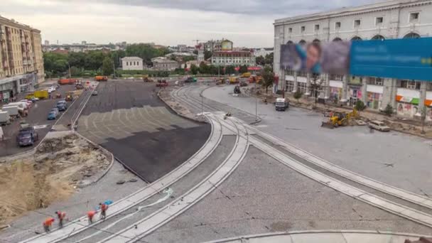 Grote visie op de werken op de nieuwe weg bouw site timelapse wegwalsen — Stockvideo