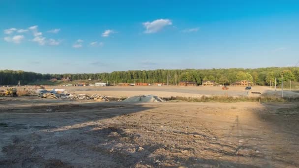 Paisagem panorâmica se transforma em área urbana com máquina timelapse. — Vídeo de Stock