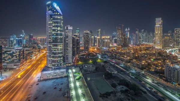 Vista Panoramica Sulle Business Bay Tower Dubai Timelapse Notte Aerea — Foto Stock