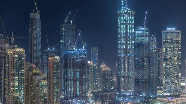Légi Éjszakai Városkép Időintervallum Kivilágított Építészettel Dubai Belvárosában Sok Megvilágított — Stock Fotó