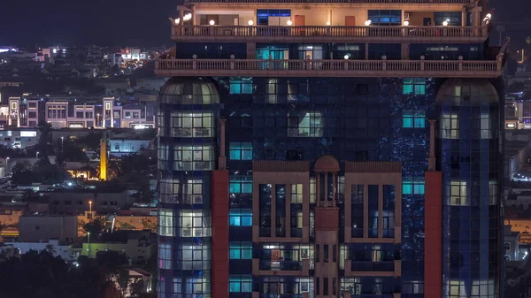 Grandes Ventanas Brillantes Edificios Residenciales Modernos Timelapse Por Noche Filas — Foto de Stock
