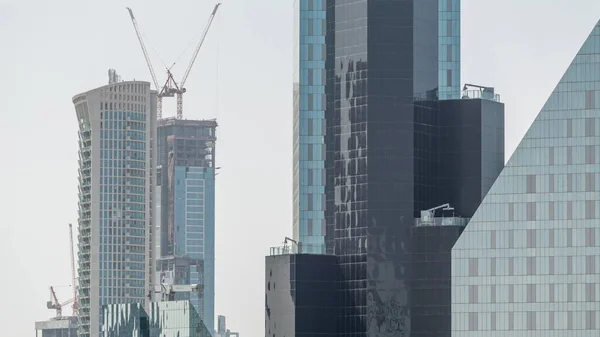 Edifícios Vários Andares Construção Muitos Guindastes Timelapse Trabalho Ativo Canteiro — Fotografia de Stock