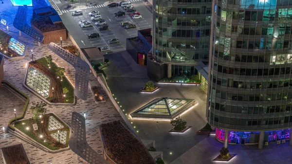 迪拜国际金融中心大门大道步行区的新步行街 通往办公大楼的空中楼阁时间已过 它正在连接Difc的所有摩天大楼 — 图库照片