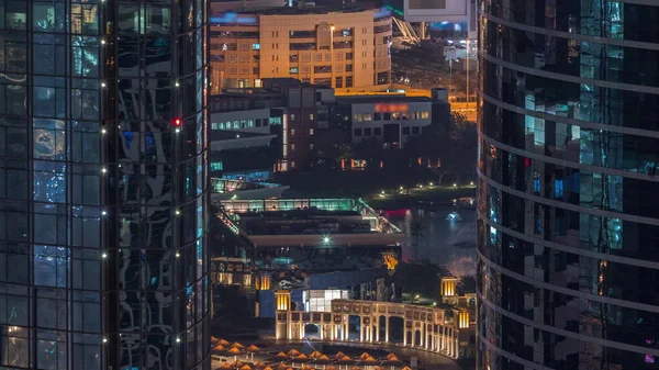 Повітряний Вид Дубая Озеро Інтернет Сіті Фонтаном Будівлями Нічного Таймелапсису — стокове фото