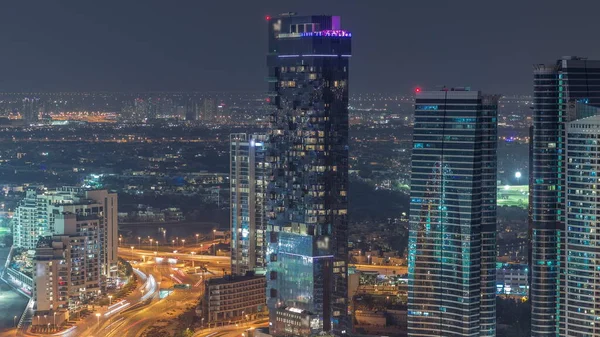 Jlt Verlichte Wolkenkrabbers Met Kruispunt Sheikh Zayed Road Luchtfoto Nachtelijke — Stockfoto