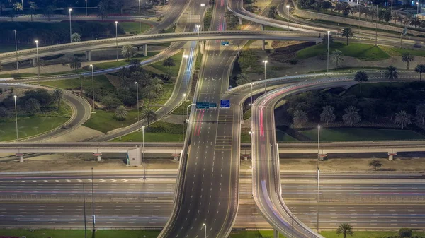 Enorma Motorväg Korsning Mellan Jlt Distriktet Och Dubai Marina Korsas — Stockfoto