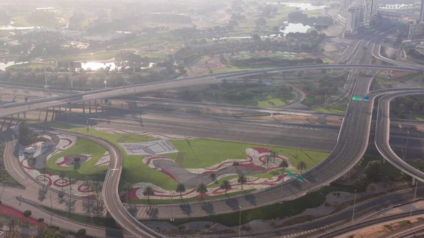 Enorma Motorvägskorsning Mellan Jlt Distriktet Och Dubai Marina Som Korsas — Stockfoto