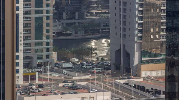 Estacionamento Para Veículos Ligeiros Trânsito Dubai Jlt Luxuoso Bairro Residencial — Fotografia de Stock