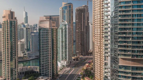 Vista Aérea Los Rascacielos Yates Dubai Marina Timelapse Del Canal —  Fotos de Stock