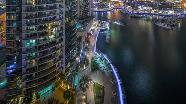 Passeio Marítimo Com Palmeiras Dubai Marina Noite Timelapse Iates Barcos — Fotografia de Stock