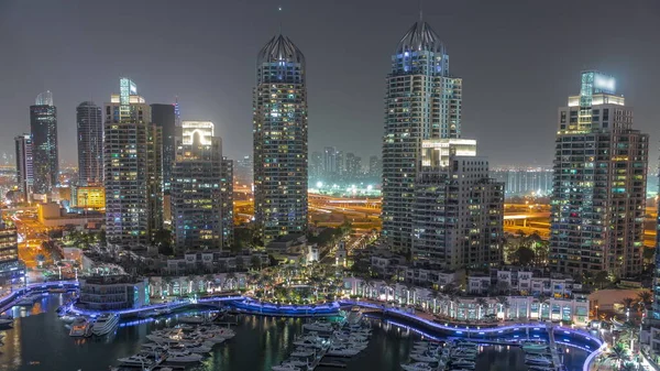 Luxusní Jachta Záliv Městě Letecké Noci Timelapse Dubajském Přístavu Moderní — Stock fotografie