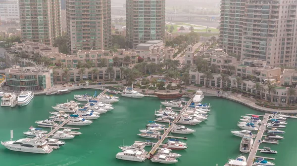 Luxury Boats Yachts Docked Dubai Marina Aerial Timelapse Hazy Weather — Stock Photo, Image